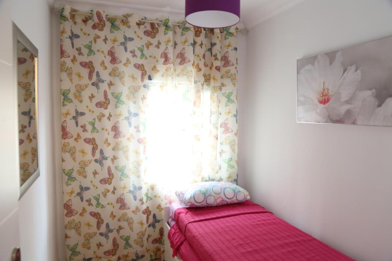 Apartamento 3 habitaciones separadas Malaga Bagian luar foto