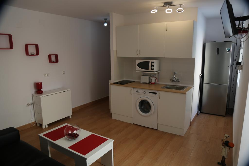 Apartamento 3 habitaciones separadas Malaga Bagian luar foto